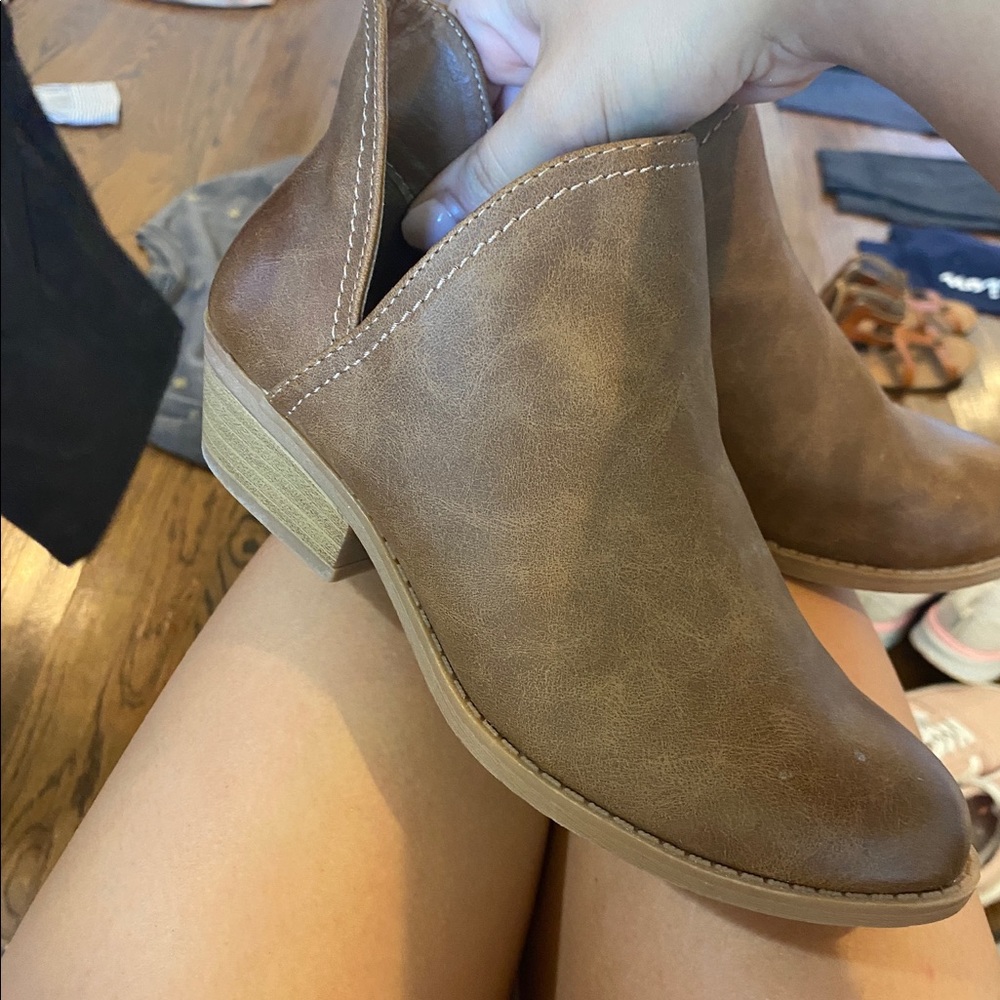 Leather booties